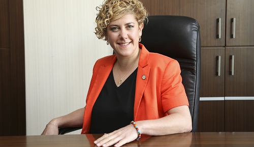 Ebru Akdağ