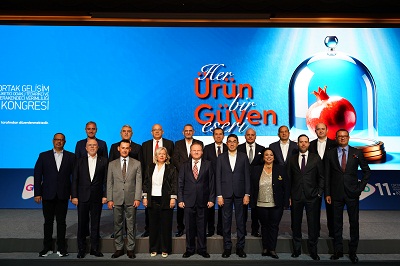 GPD kongre toplu foto