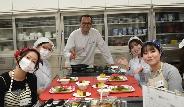 Japon şefler Türk yemeklerini öğrenecek